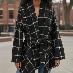 Chicwish Prairie Grid Rabato Coat in black with a white grid pattern